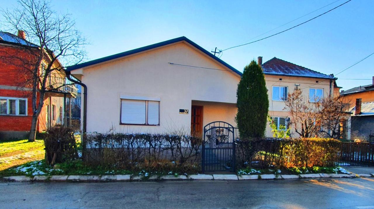 Kuca Veneto & Free Parking Villa Soko Banja Exterior photo